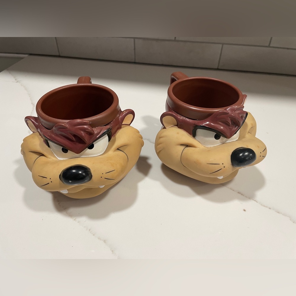 Looney Tunes Tasmanian Devil 3D Plastic Coffee Cups Set of 2